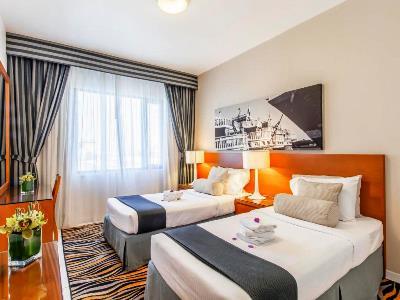 Golden Sands 3