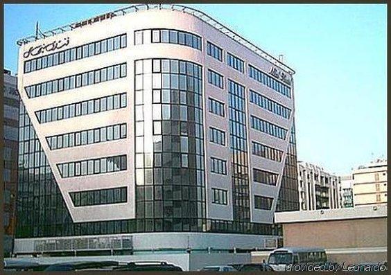 Nihal Hotel 3*