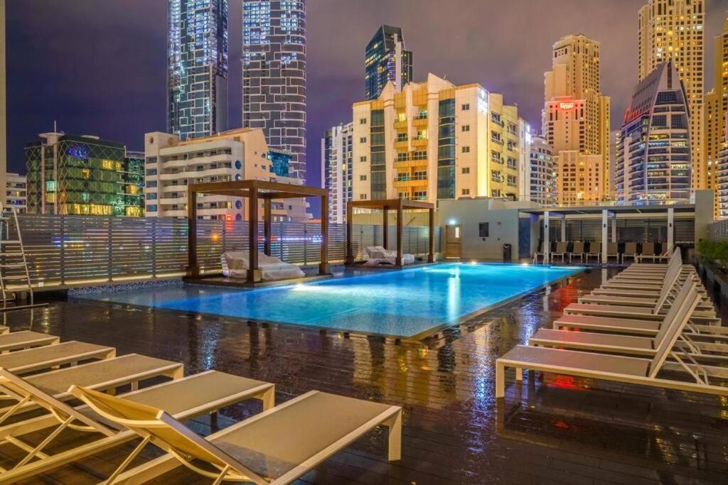 Astonishing Marina & Sea View Modern Apartamento Dubai