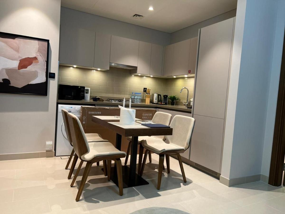 Apartment Exclusive 2 Bedroom Luxury In Sobha Creek Vistas