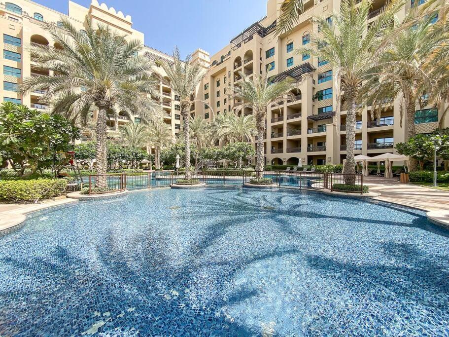 Stonetree - Fairmont North 2 Bedroom & Maid - Club Access * Dubai