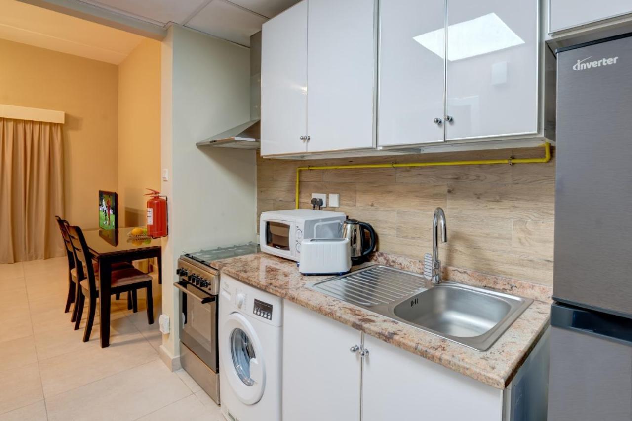 Residences - Serviced Dip *