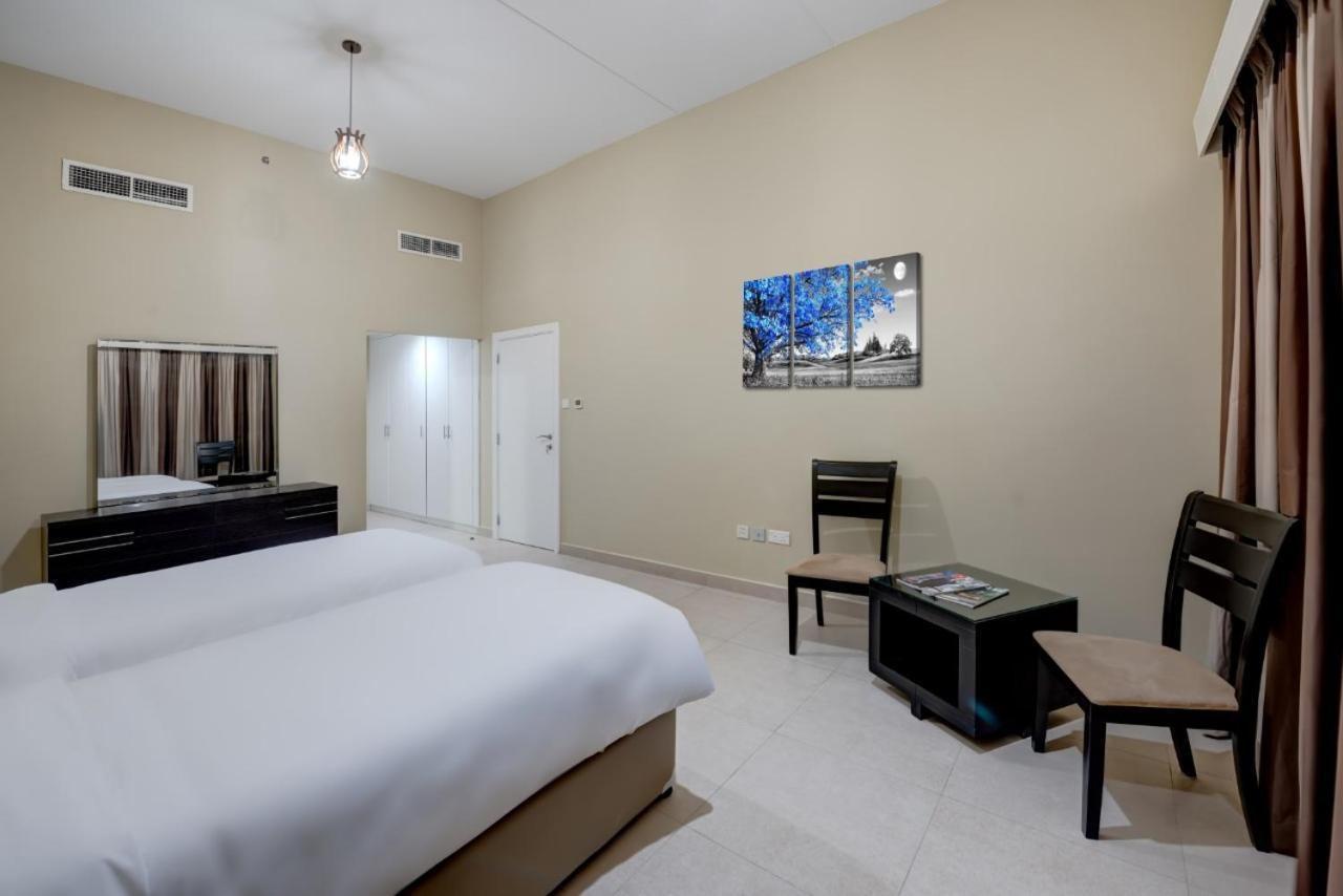 Residences - Serviced Dip *