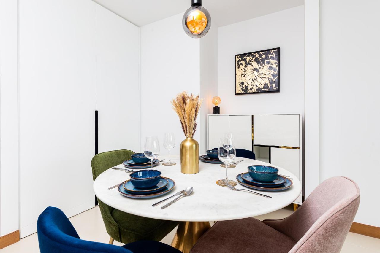 Apartment Brand-new 1 Bedroom With Full Marina View *