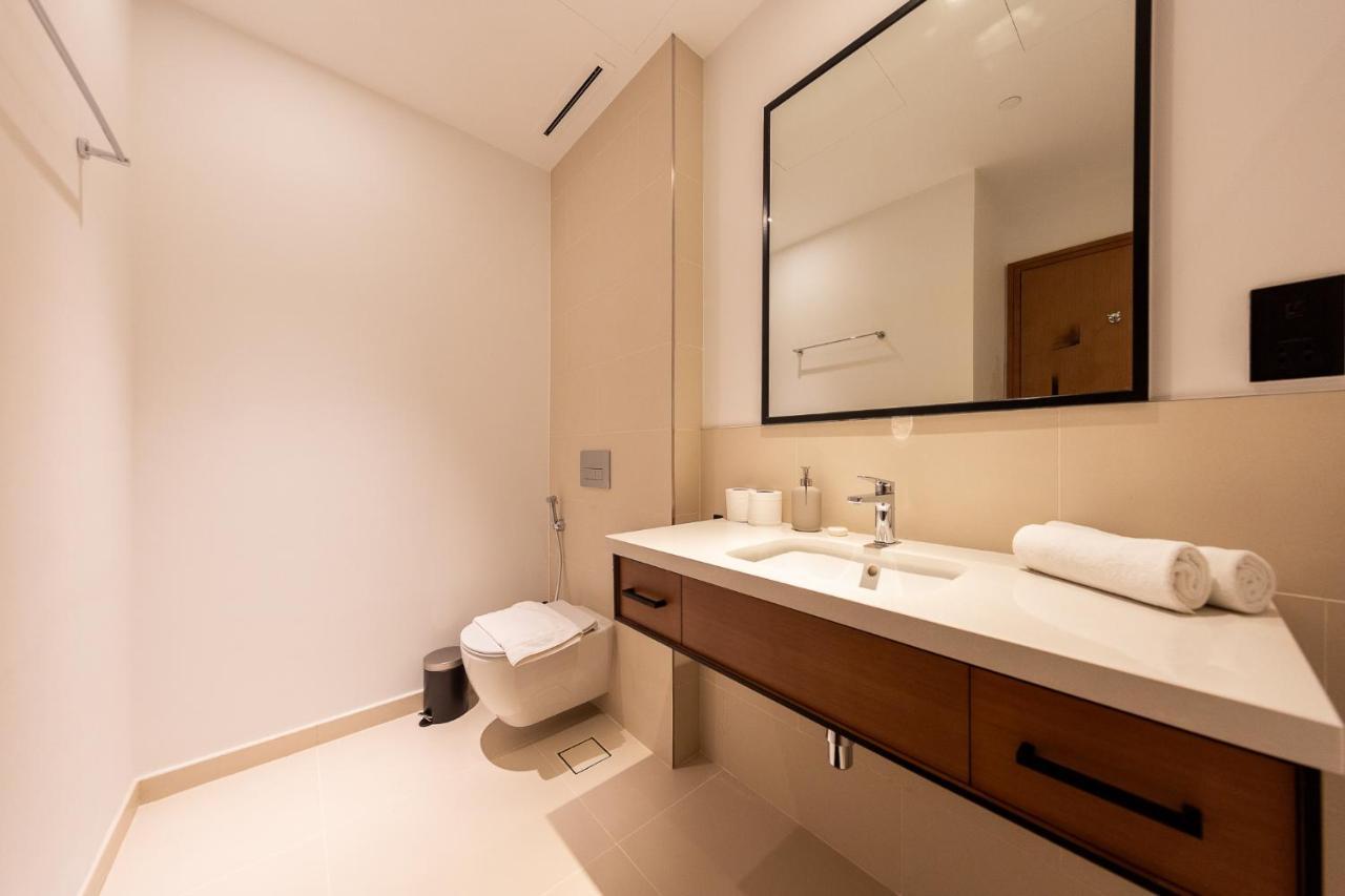 Brand-new 1 Bedroom With Full Marina View Dubai