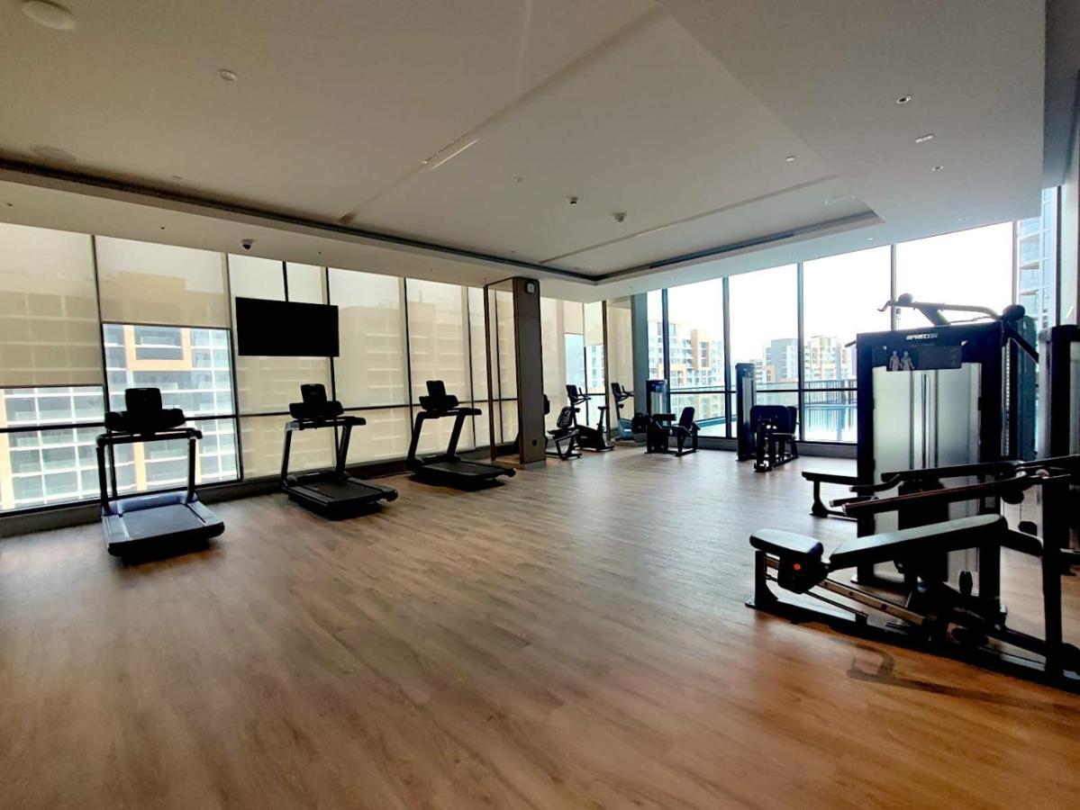 Brand New 1 Bedroom + Office - Perfect For Work *