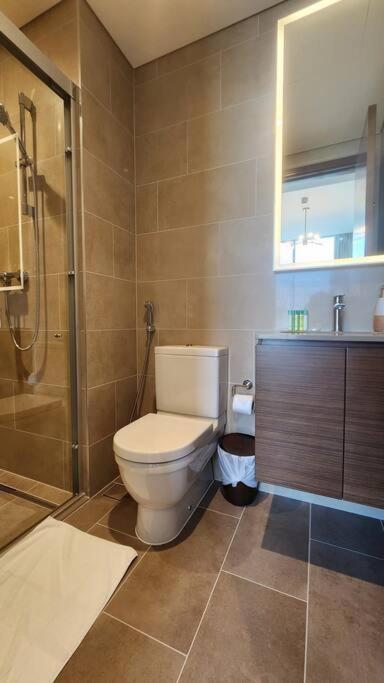 By Latinem Luxury 2br Cvr B3107 Near Burj Khalifa *