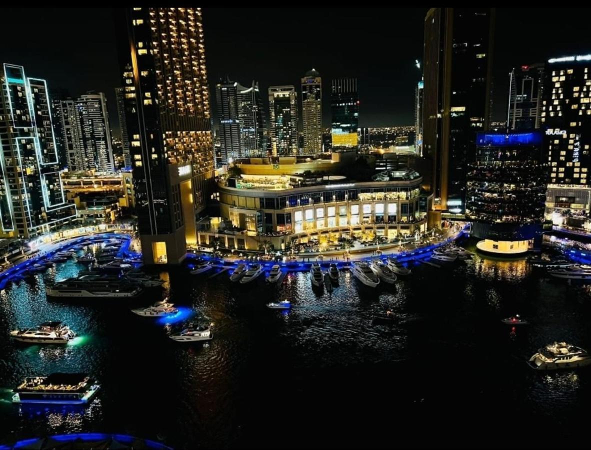 Apartment Bay Central- Marina