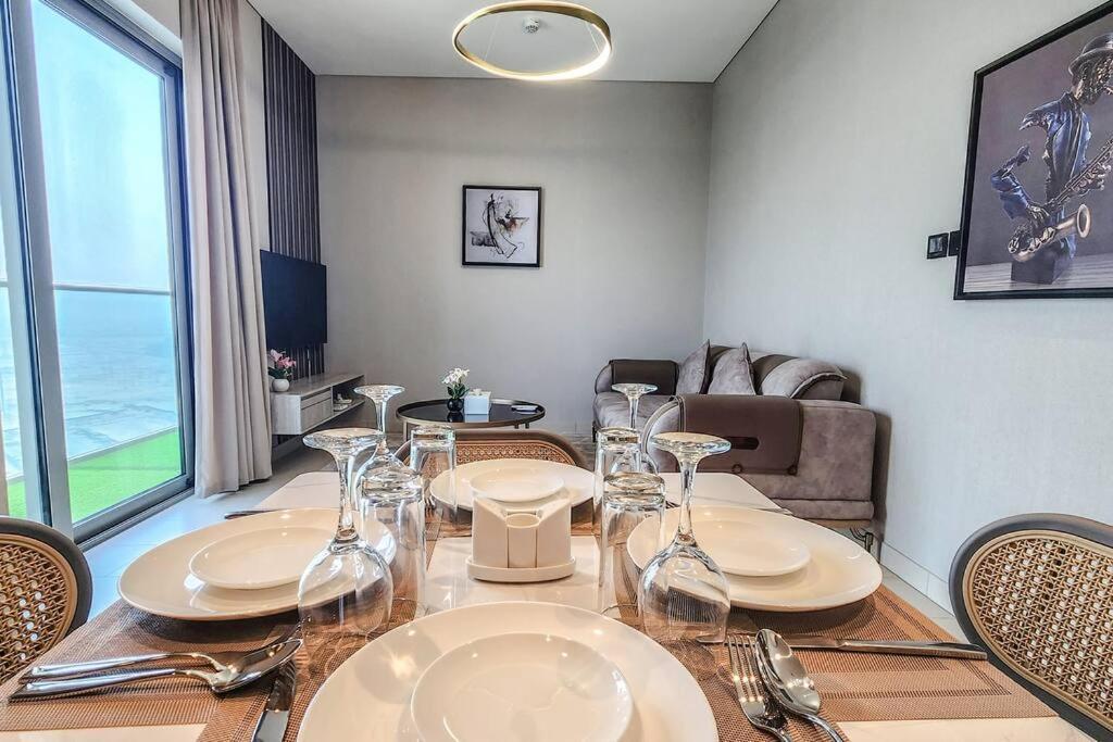 By Latinem Luxury 1br Holiday Cvr A3109 Near Burj Khalifa Daire