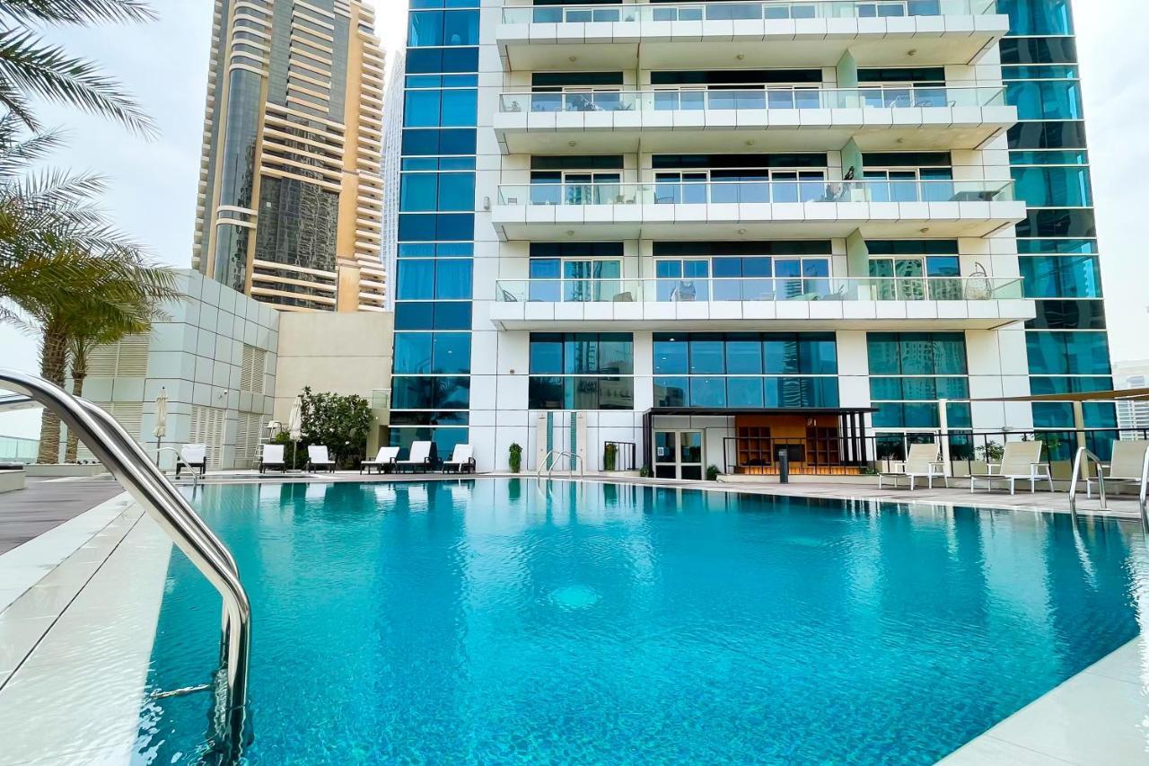 Veluxa - Designer 1 Bedroom With Sea View! * Dubai