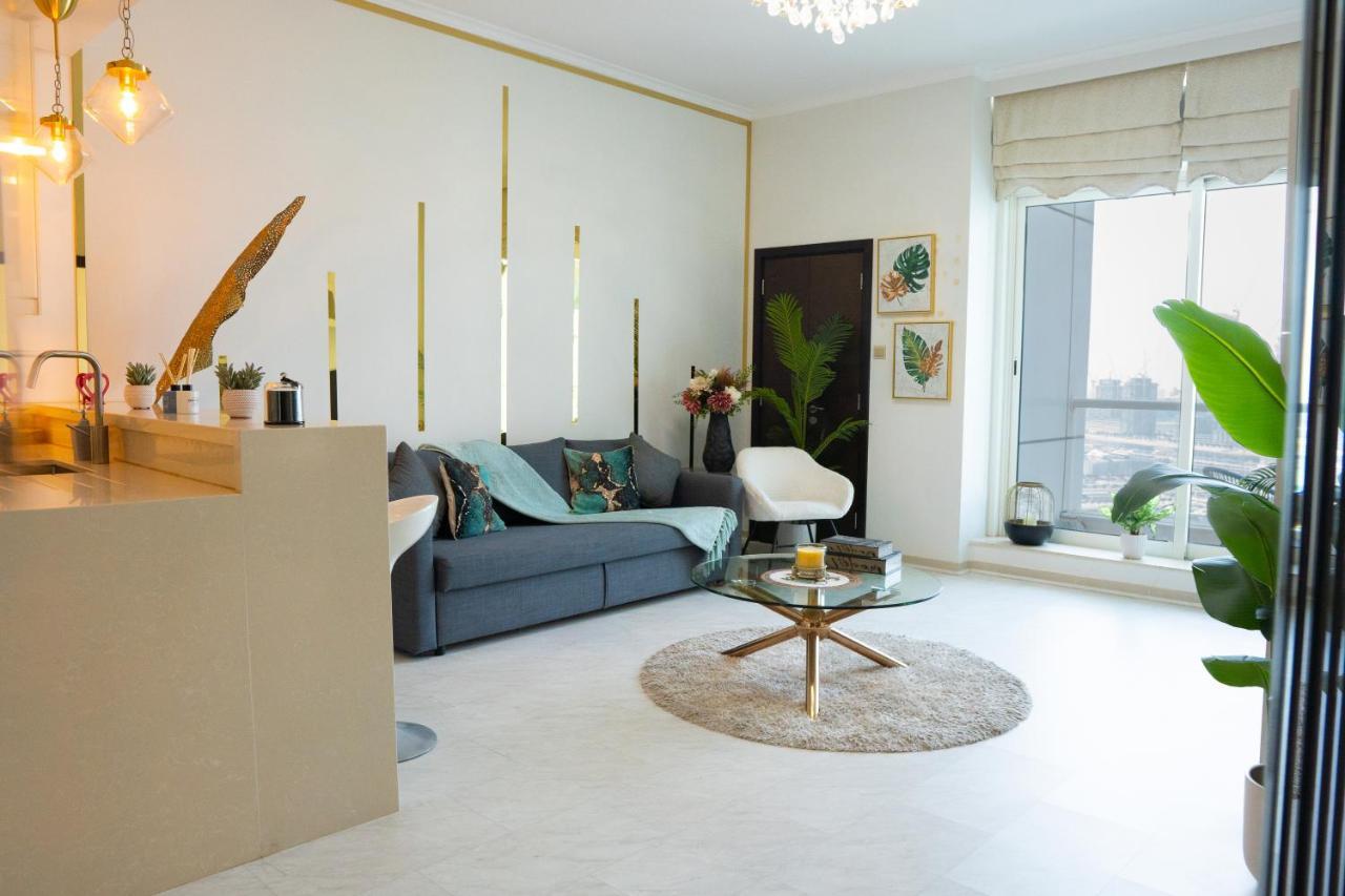 Apartment Veluxa - Designer 1 Bedroom With Sea View! *