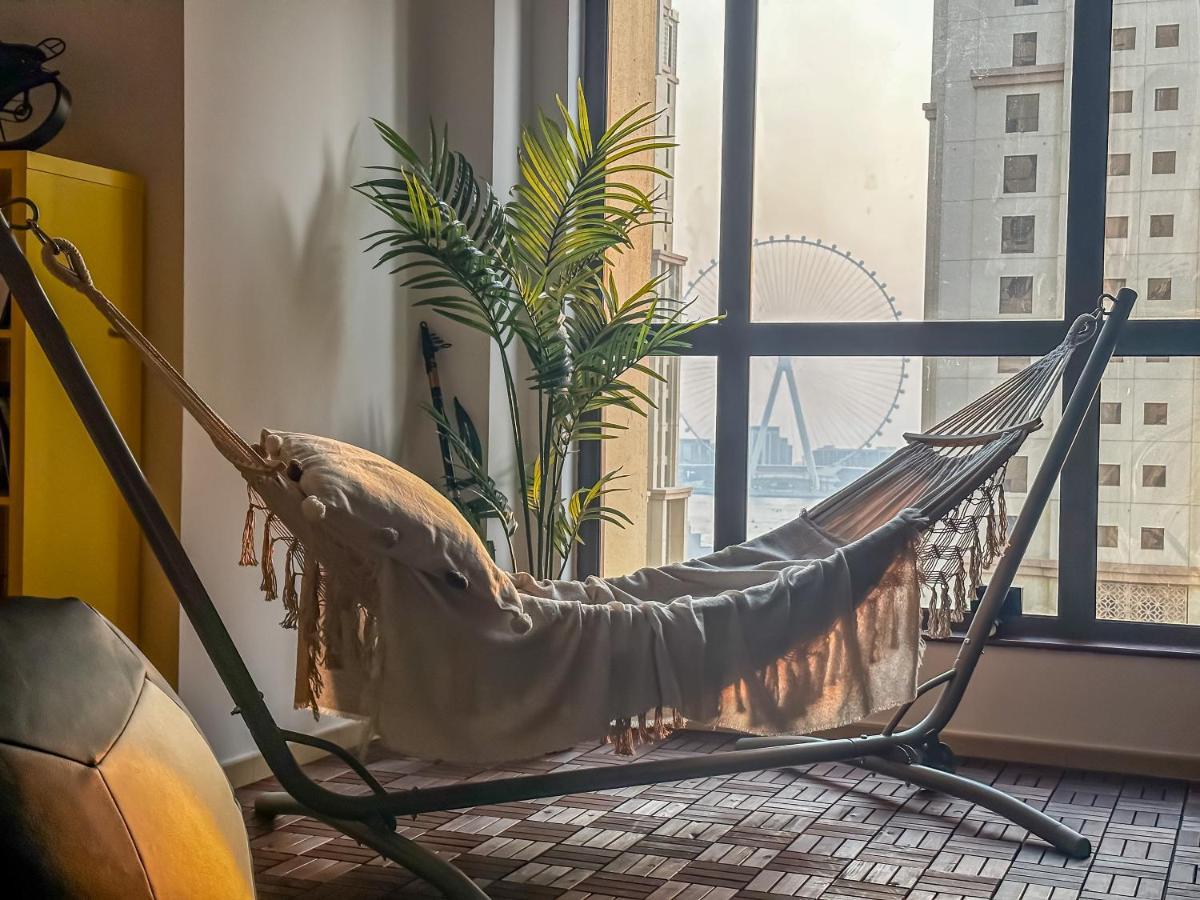 The Journey - Infront Of Tram-metro, Access To Beach, Pool & Gym - Enjoy Our Seaview - Coworking Space - Resident Housekeeping - Inhouse Food Menu - All At Jumierah Beach Residence, Marina Dubai