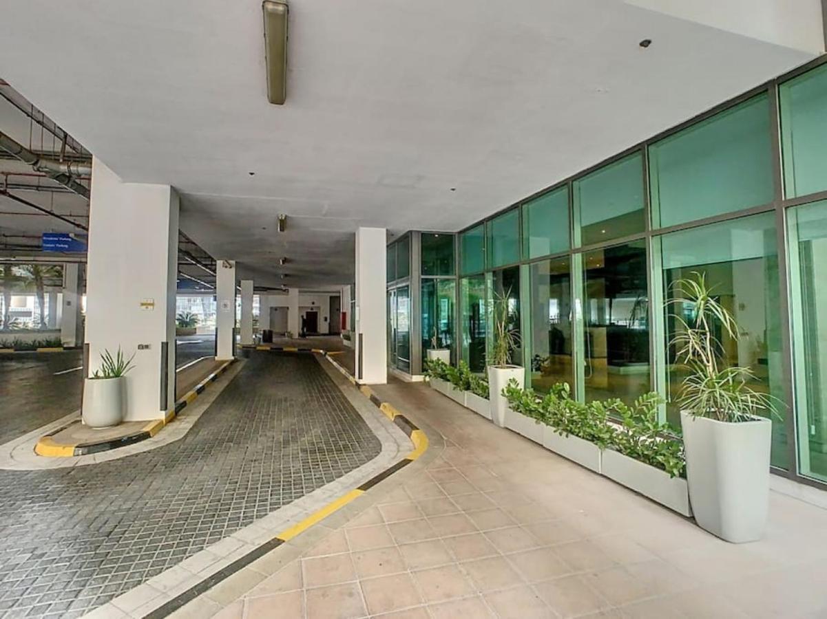 Key View - Marina Quays West *