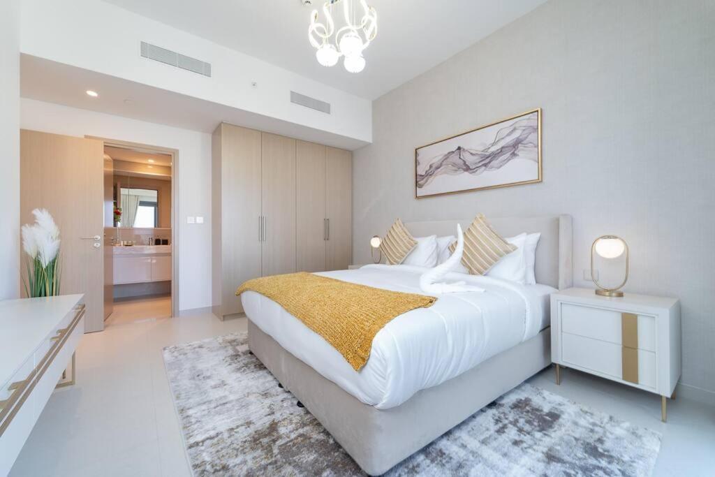 Apartment Vogue Downtown - Burj Royale - Spectacular Burj Khalifa & Mall View *