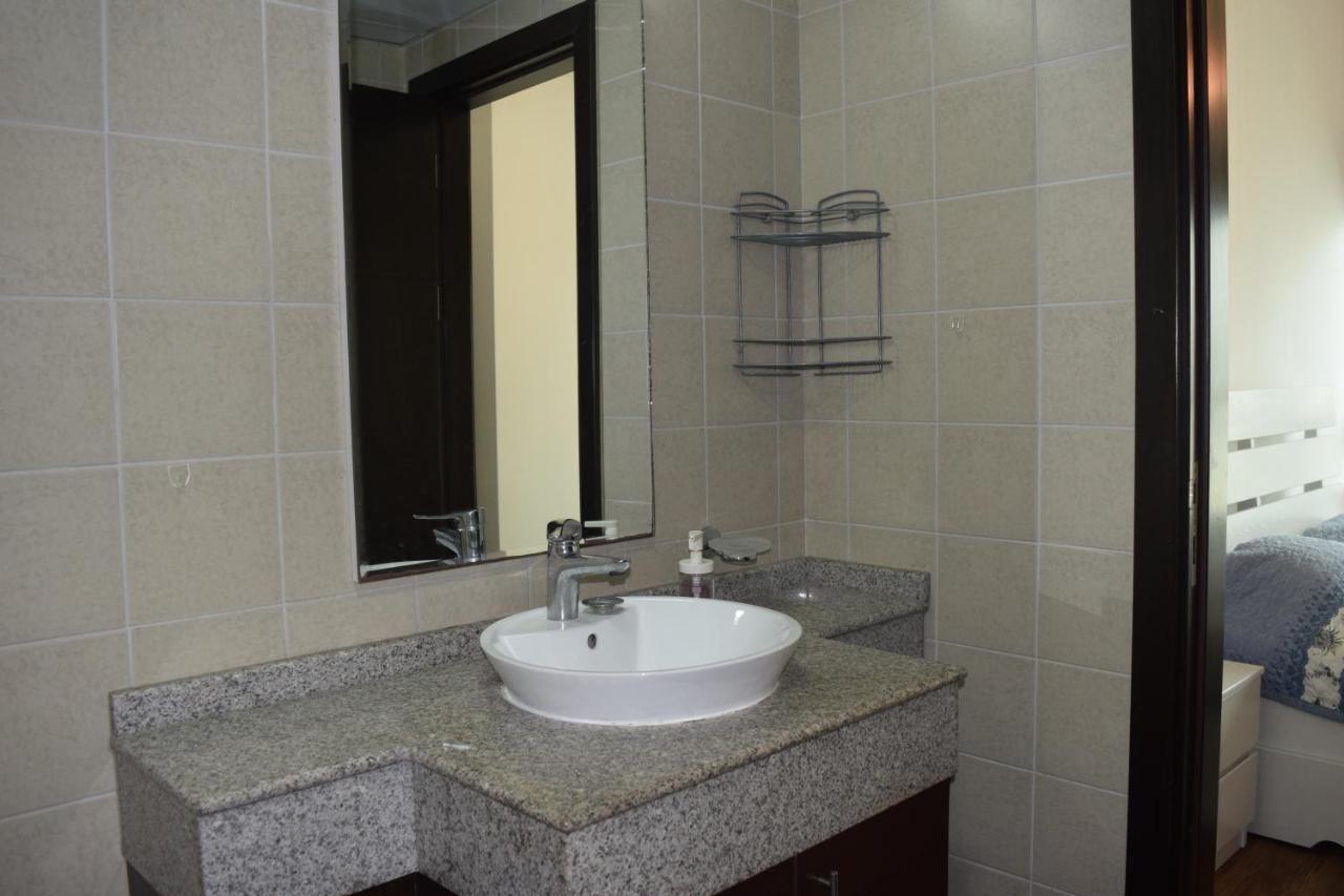 1br Apartment, Stunning Marina View, 5 Min Walk To Jbr Beach, 30 Sec Walk To Tram And Bus Stations Apartment *