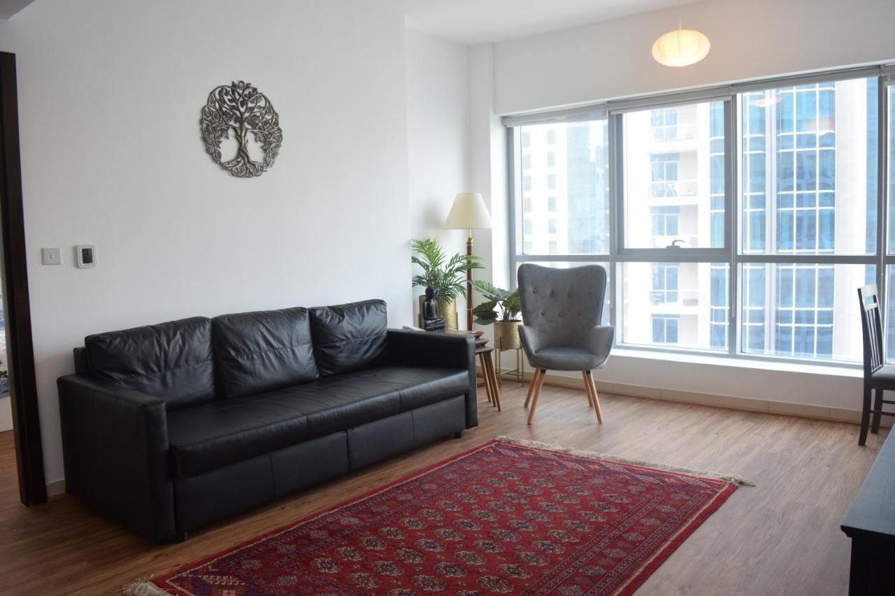 Apartment 1br Apartment, Stunning Marina View, 5 Min Walk To Jbr Beach, 30 Sec Walk To Tram And Bus Stations Dubai