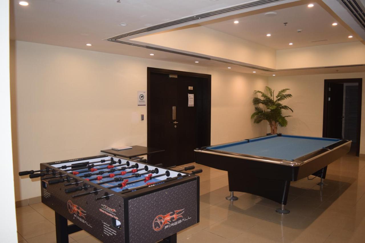 1br Apartment, Stunning Marina View, 5 Min Walk To Jbr Beach, 30 Sec Walk To Tram And Bus Stations Apartment Dubai