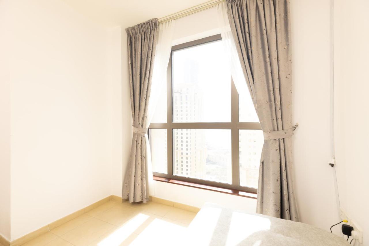 Travel Hub Premium Hostel