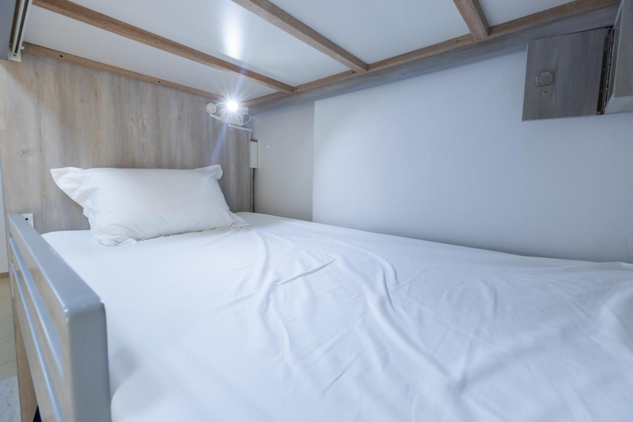 Travel Hub Premium Hostel