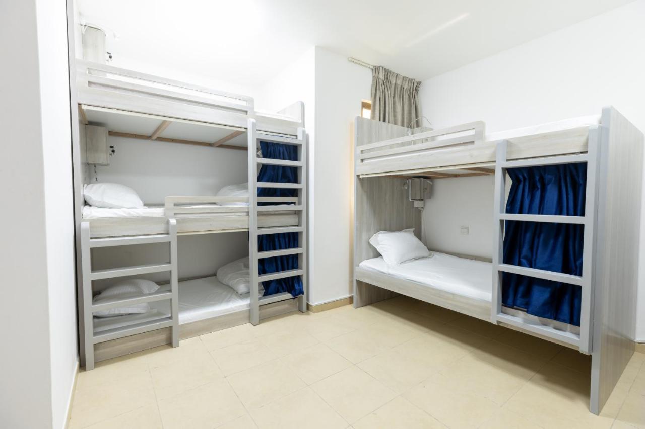 Travel Hub Premium