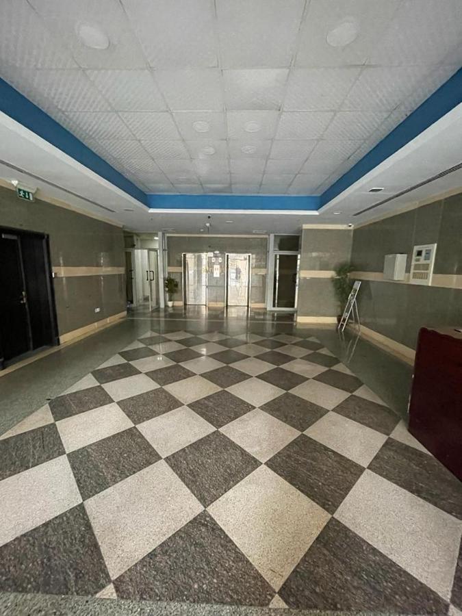 Al Raea Hostels Near Adcb Metro Station Hostel