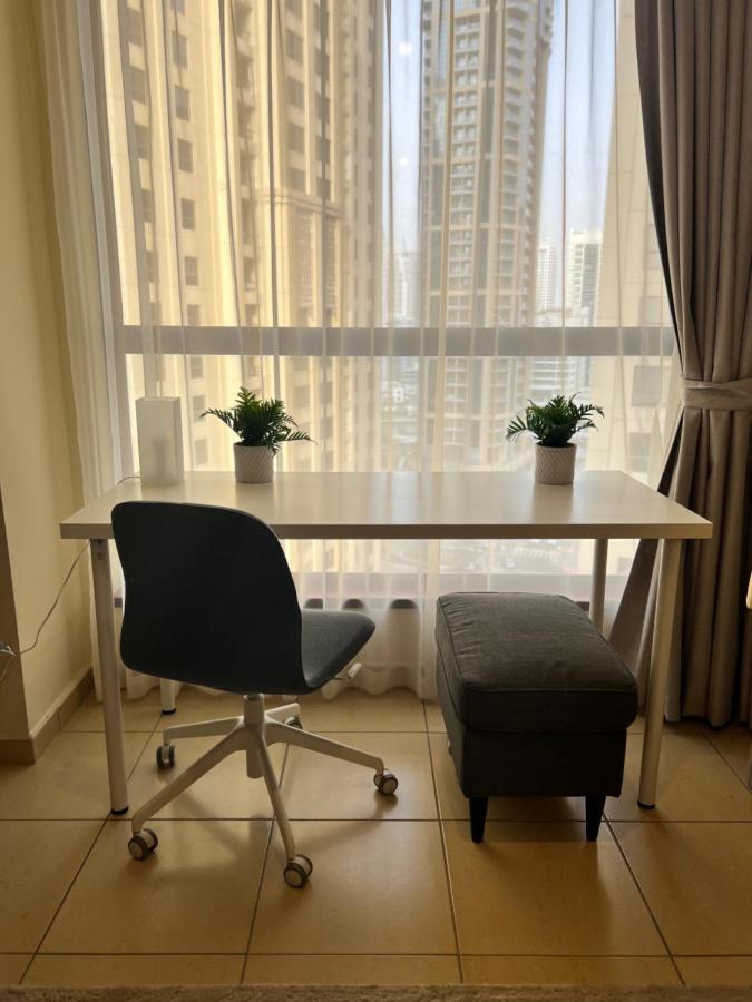 Robin Jbr Homestay *