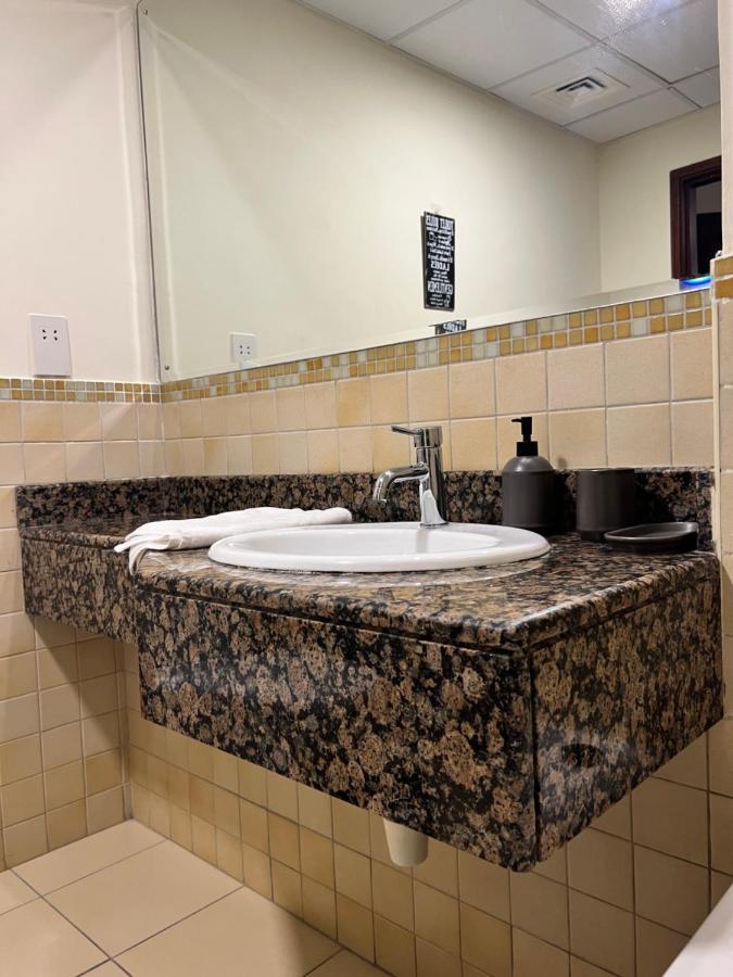 Homestay Robin Jbr Dubai
