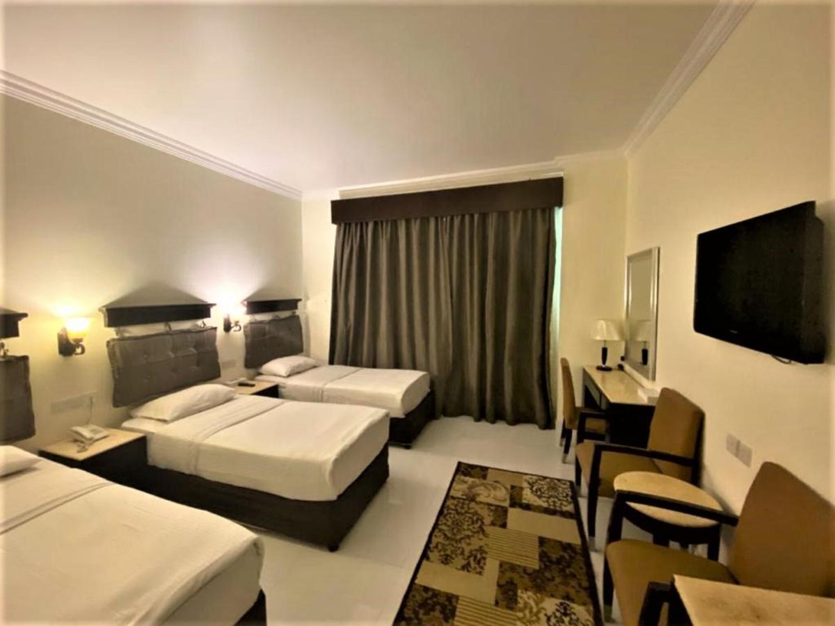 Hotel Signature Deira 3*