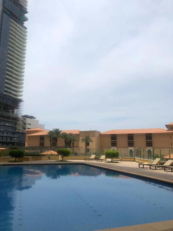 Palm View Hostel Dubai