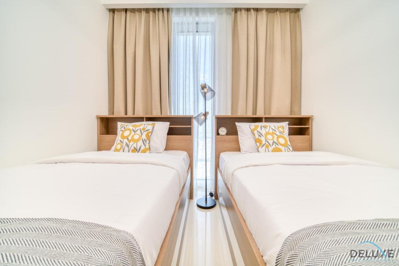 Exclusive Offer Price For Stunning 3br By Deluxe Homes Apartment *