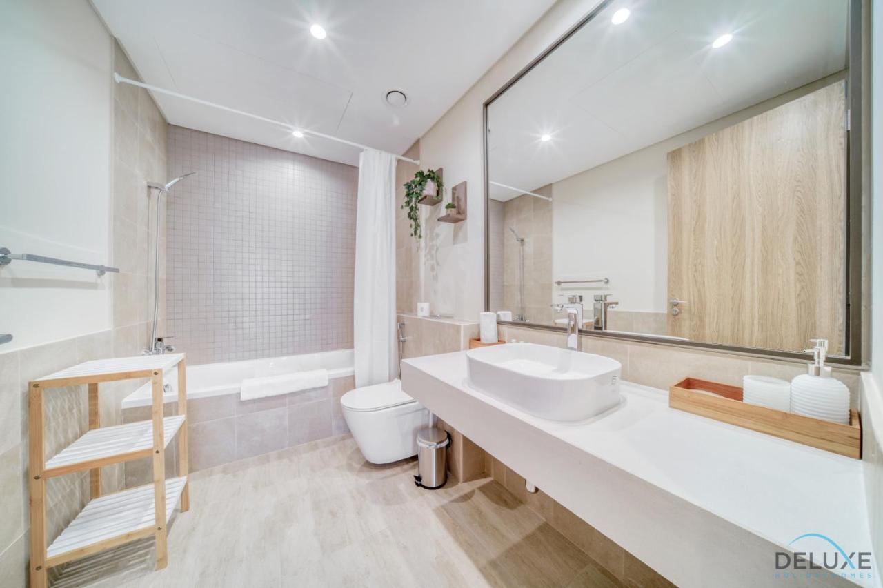 Sunlit 1br At Al Kifaf 1 Residences West Bur By Deluxe Homes * Dubai