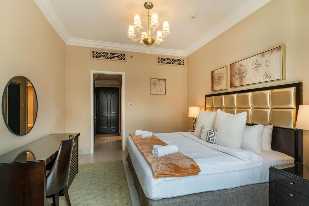Classic & New - 1br In Oldtown,downtown - Allsopp&allsopp * Dubai