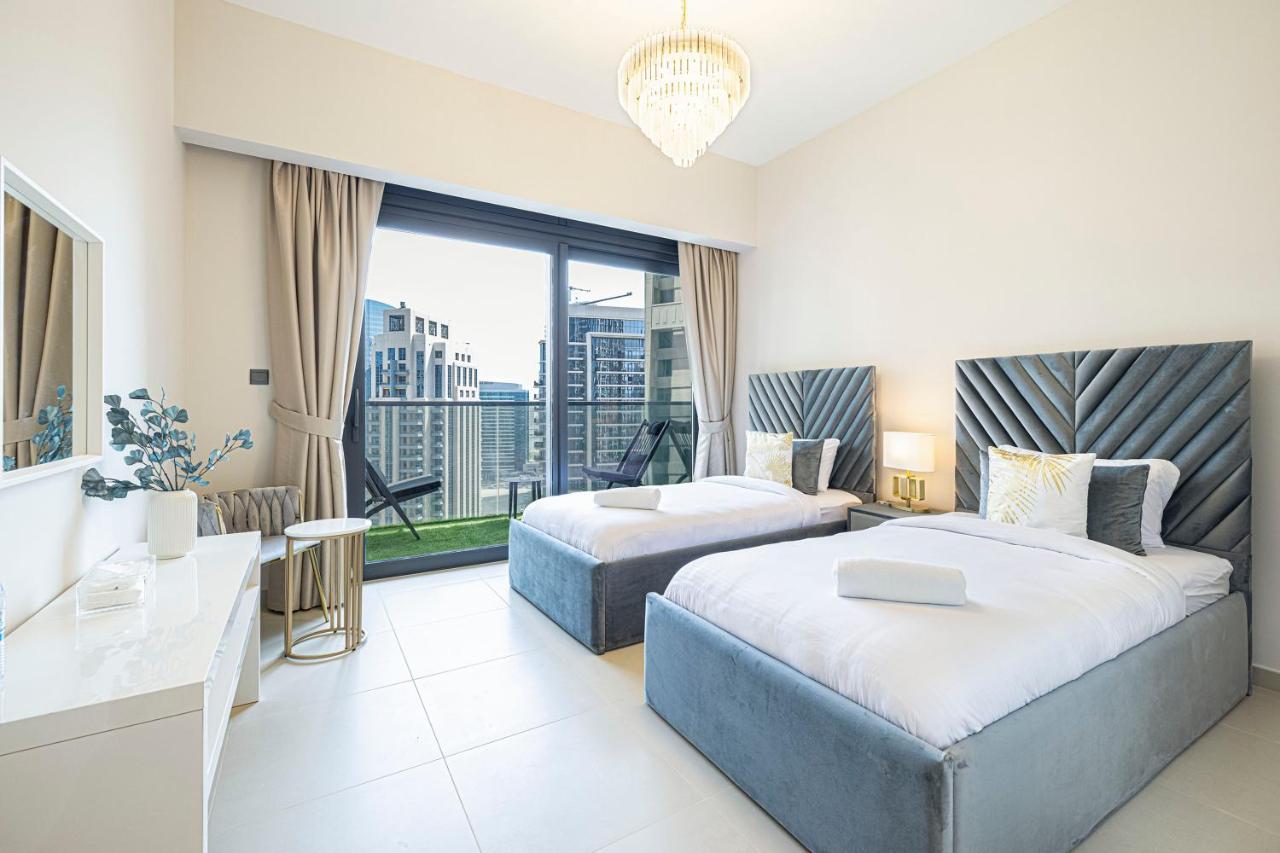 Magnificent Brand New Lux 2 Bedroom Opera District * Dubai