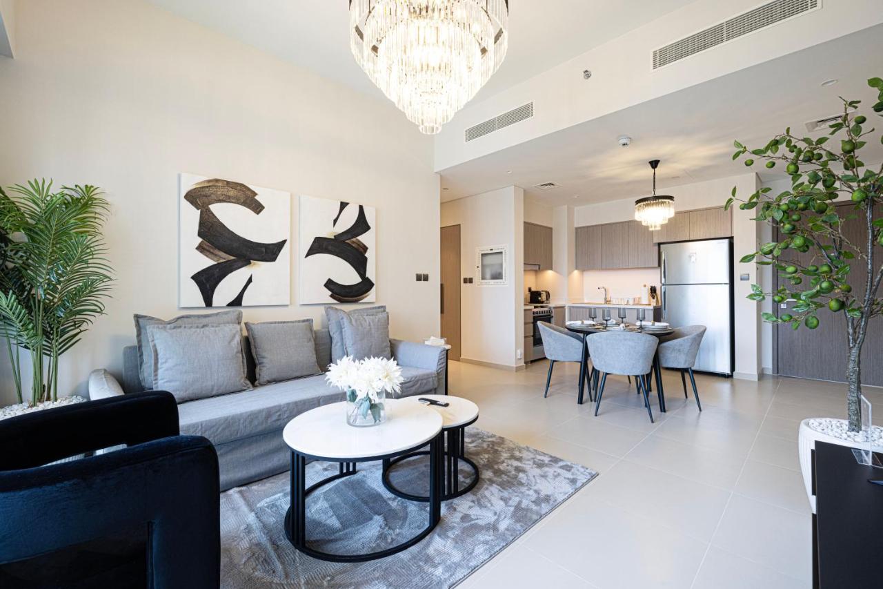 Magnificent Brand New Lux 2 Bedroom Opera District Apartment *