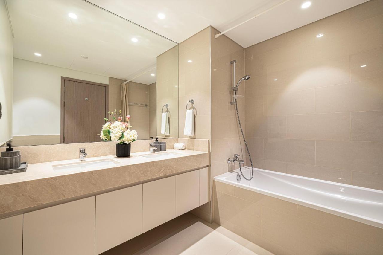 Apartment Magnificent Brand New Lux 2 Bedroom Opera District Dubai