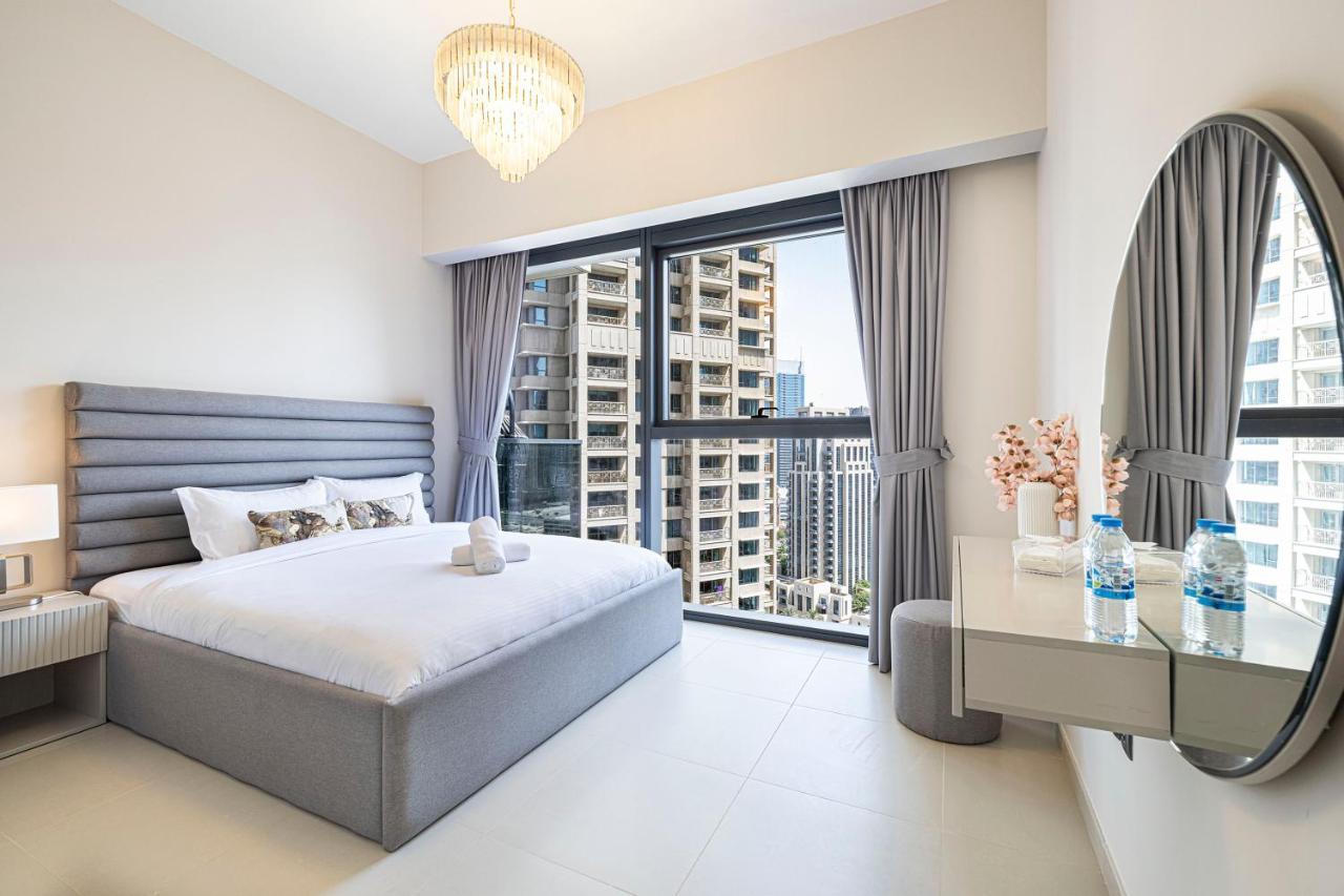 Magnificent Brand New Lux 2 Bedroom Opera District Apartment *