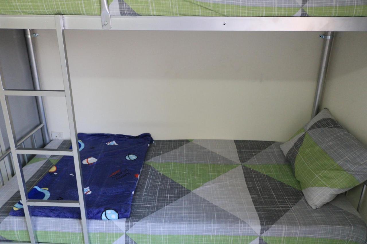 Sakhra Hostel Hostel Dubai
