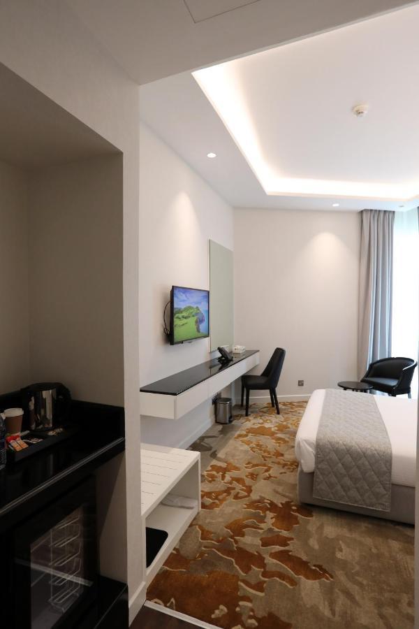 Estay Hotel Otel