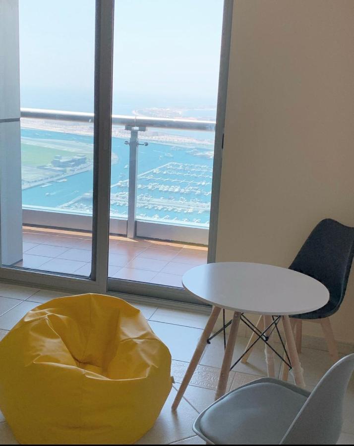 Hostel The Mood House I Marina Dubai