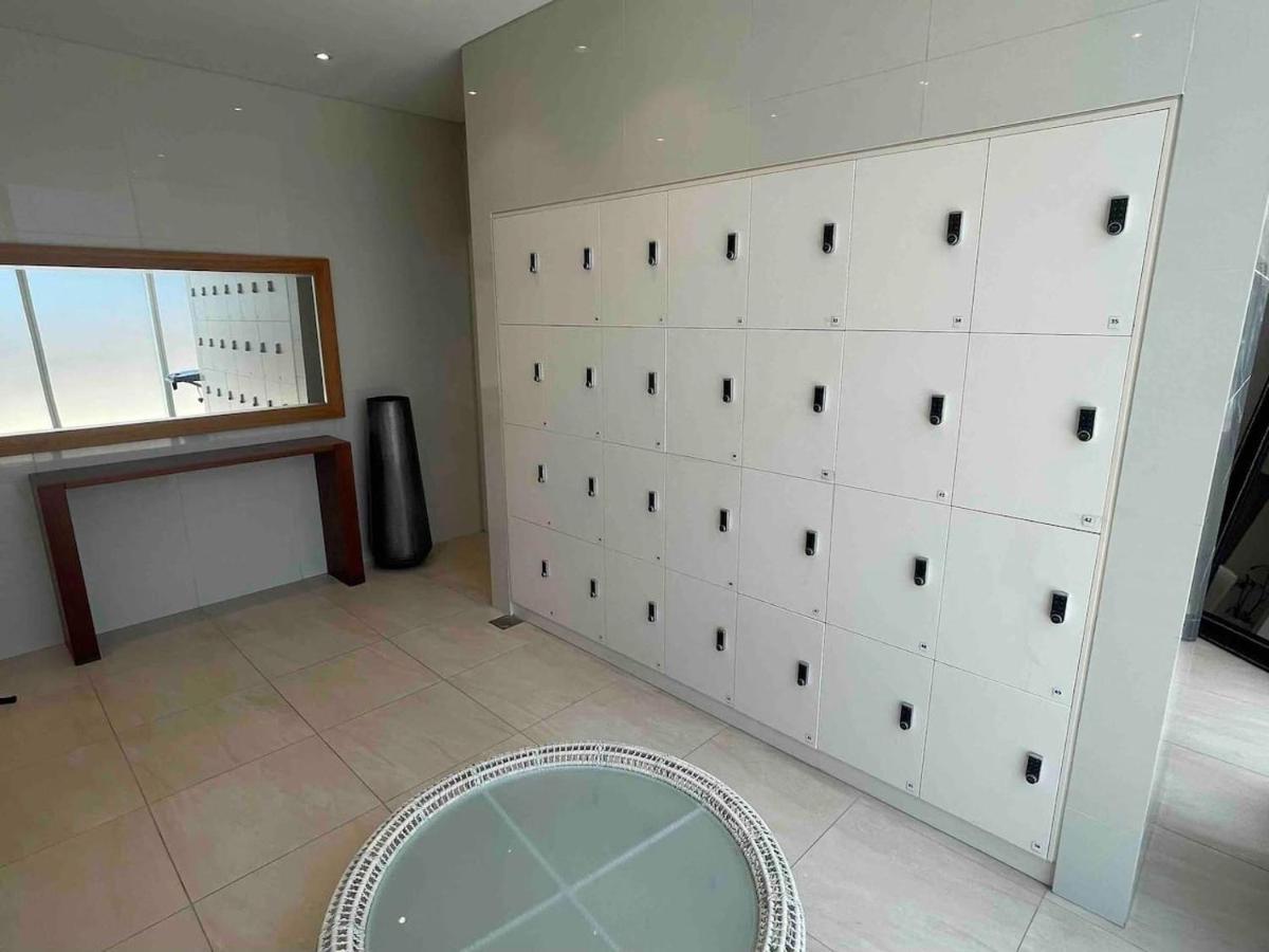 1br Fendi Unit In Damac Heights On 65th Floor Apartment *