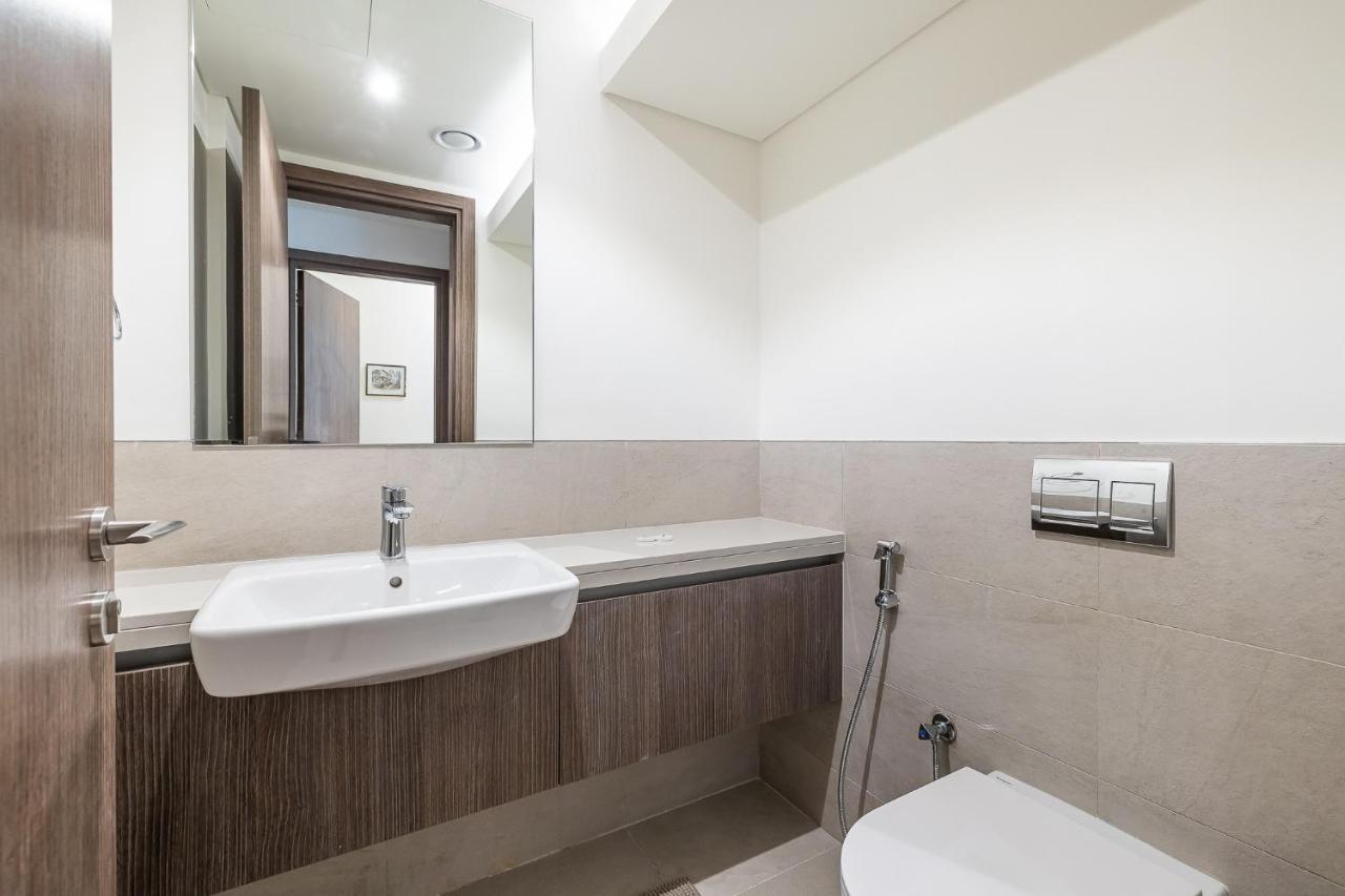 Exclusive Spacious I Garden I Maid Holiday home Dubai