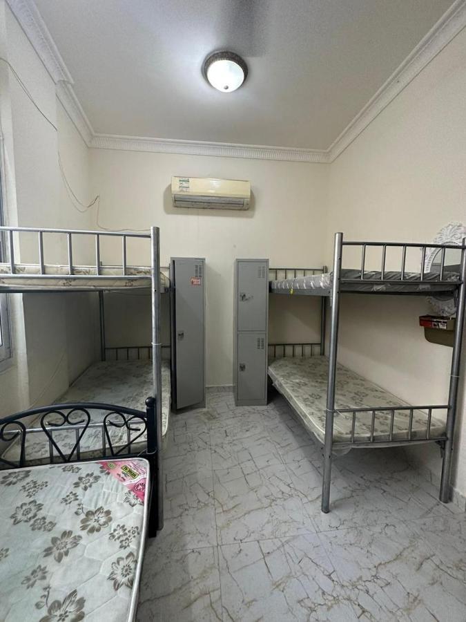 Apartment Bed Space For Female Single And Bunk Bed Al Sayed Builidng - Sharaf Dg Exit 4 Flat 301 Dubai