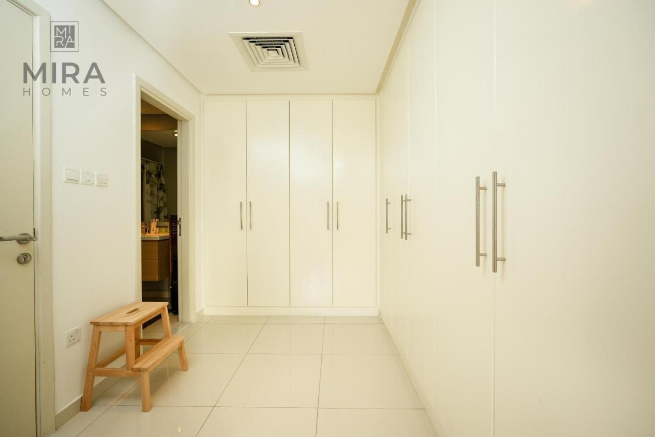 Mira Homes - Cozy 2 Bedroom Townhouse In Damac Hills Apartment Dubai