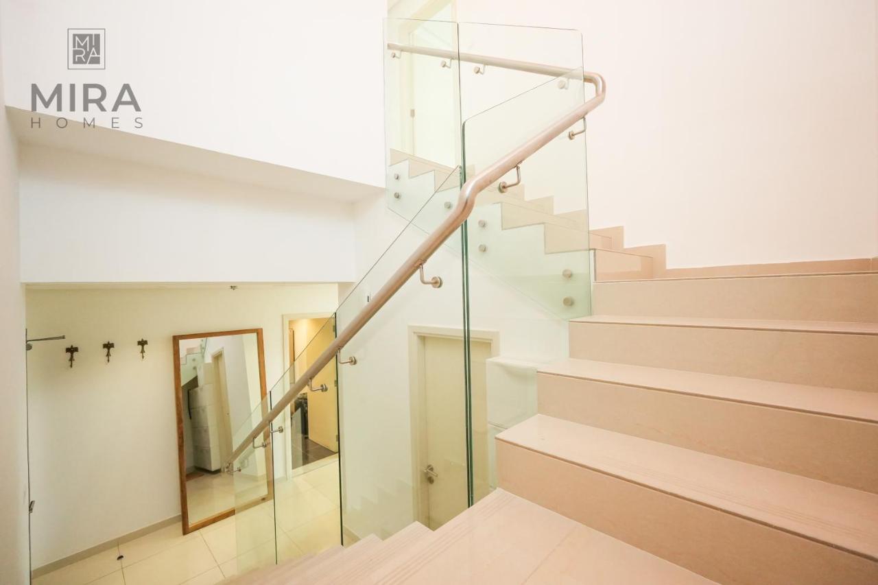 Mira Homes - Cozy 2 Bedroom Townhouse In Damac Hills Apartment Dubai