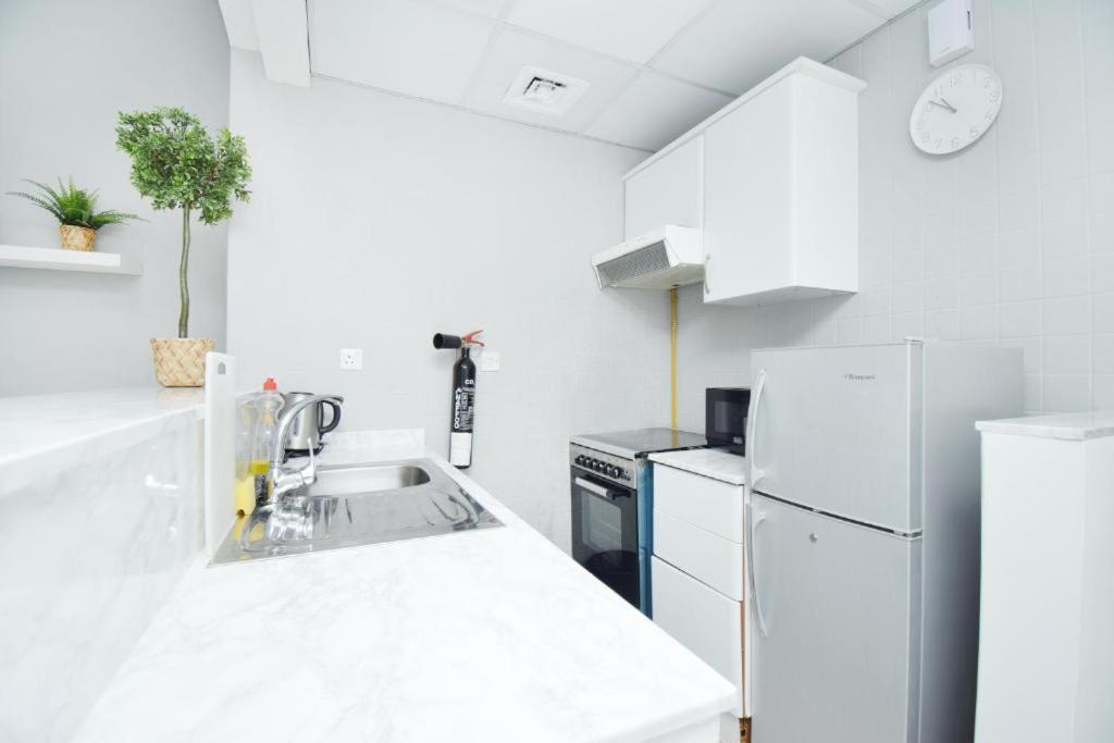 Royal- Cozy Studio In Marina Diamond 2