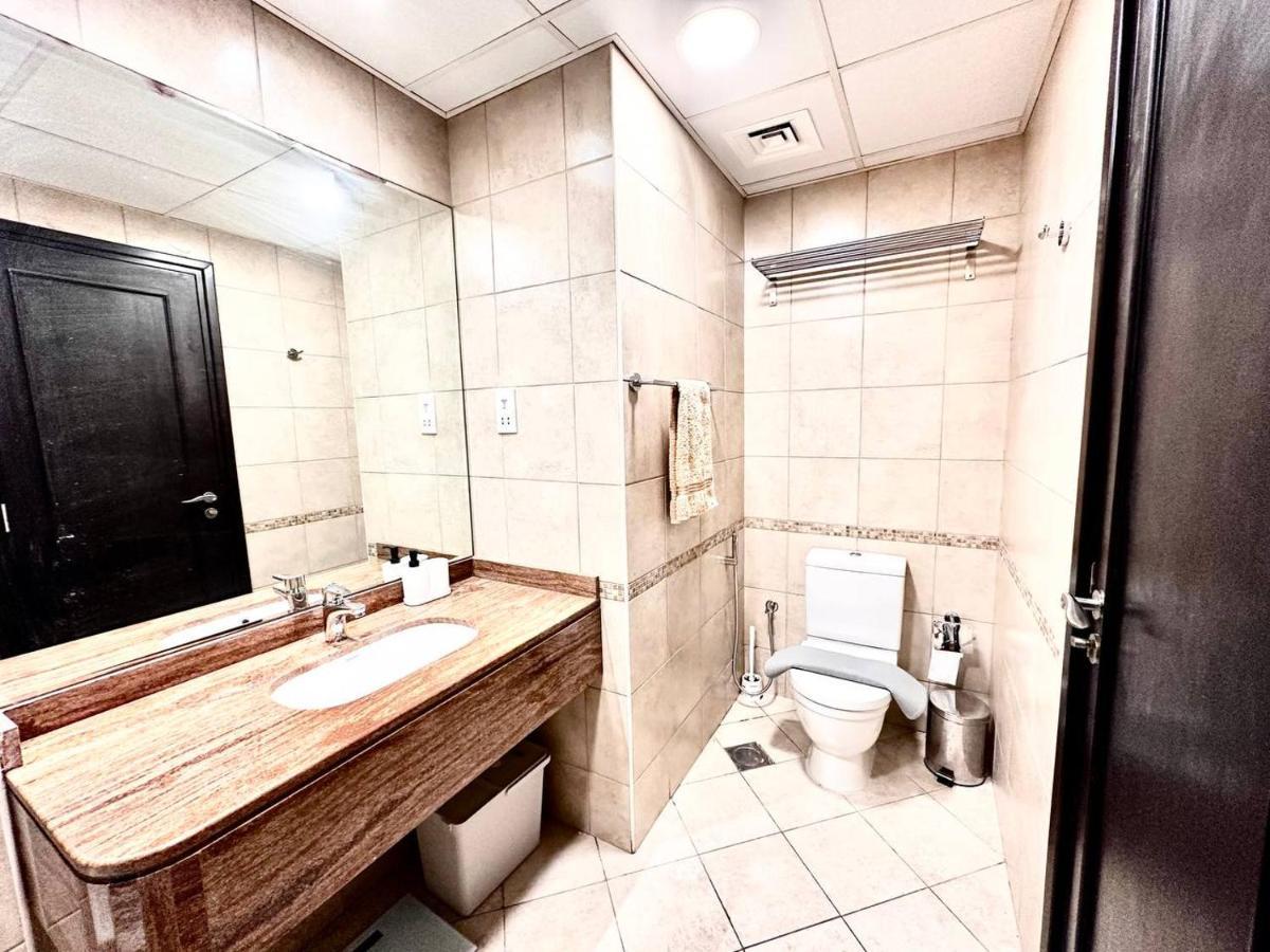 Lovely Newly Furnished Ocean View In Royal Oceanic Tower * Dubai