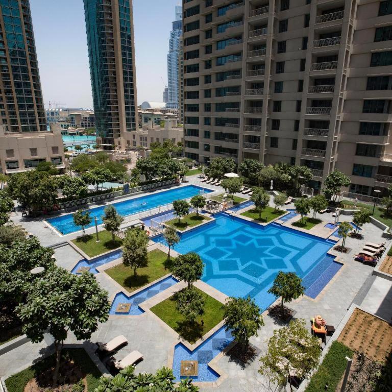 Nasma Luxury - Sleek And Modern Near Burj Khalifa Apartment
