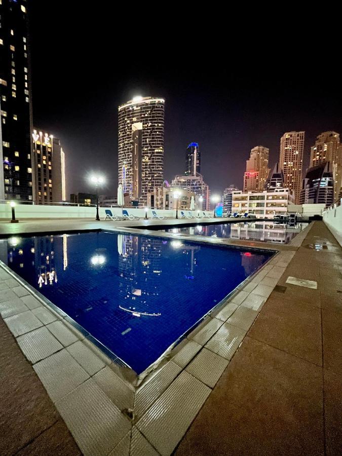 Marina Seaview *