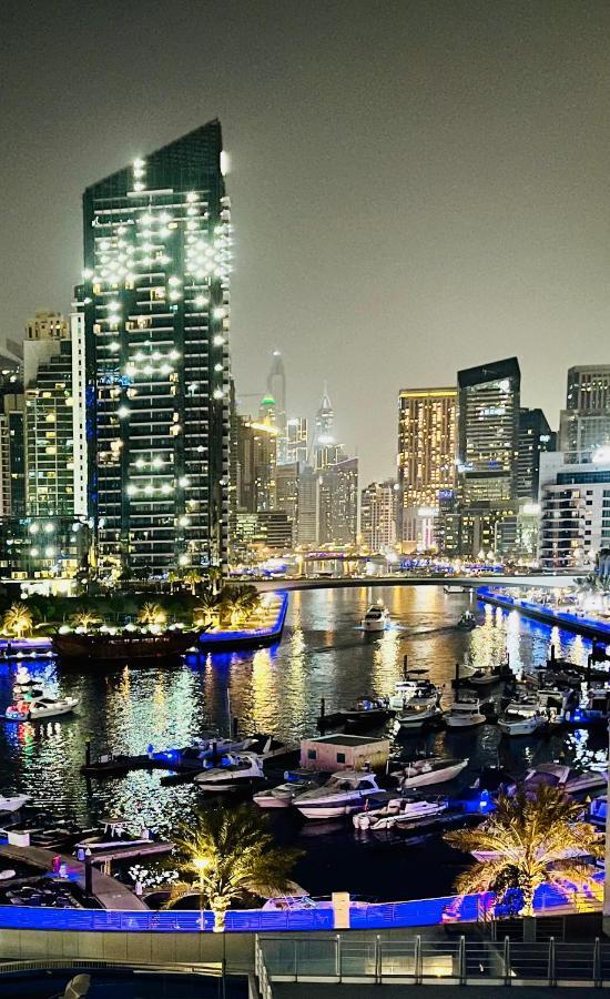 Marina Seaview Apartment Dubai