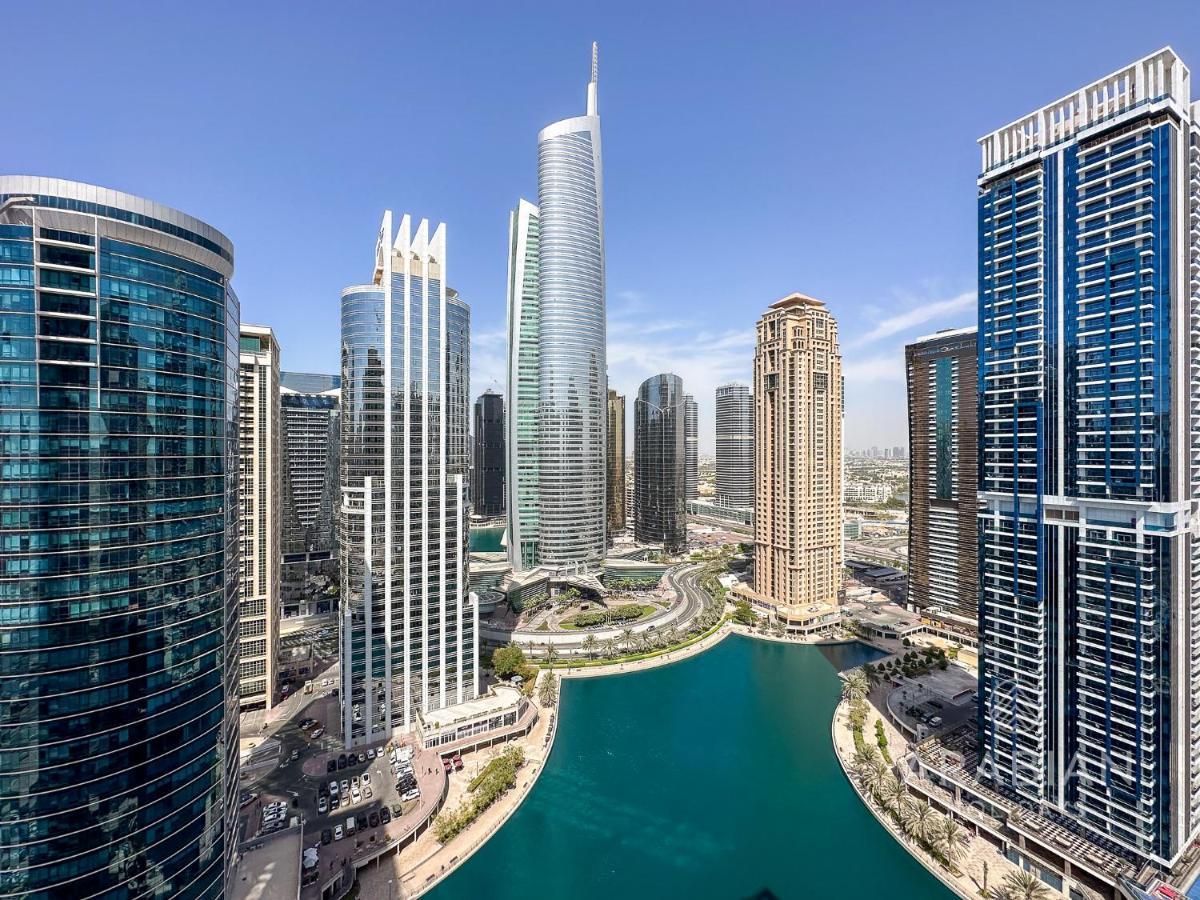 Spacious With Views - Jlt Apartment Dubai